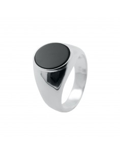 An oval c/piedra negra agata