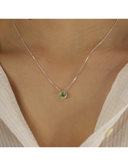 Con.punto de luz de 6 mm PERIDOTO ,largo total 42+5 cm