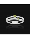 An.doble con 2 peridotos de 2 y 3 mm tranzado y liso