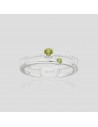 An.doble con 2 peridotos de 2 y 3 mm tranzado y liso