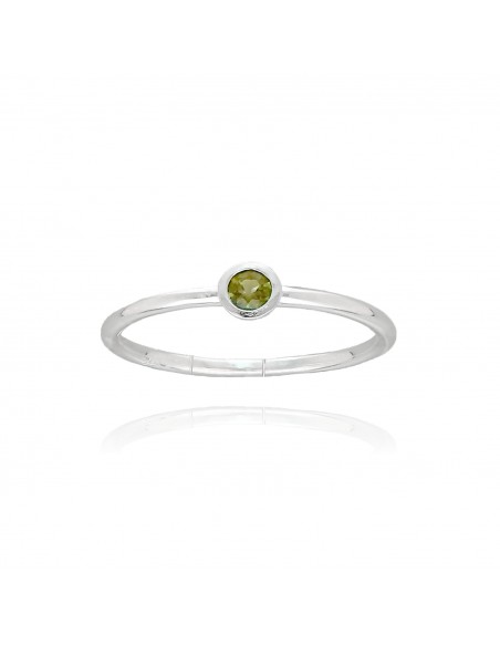 An solitario c/peridoto de 3mm  engarse ingles