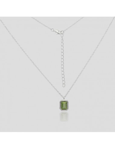 Conj.c/ peridoto de 6 x 8 mm engarse...