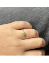 An solitario c/peridoto engarse 4 puntas  de 5 mm