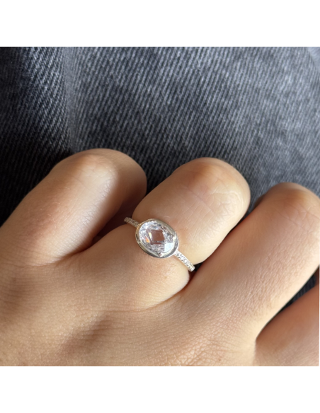 An. solitario oval c/zc en los lados