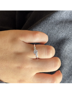 An. solitario  c/2 piedras... 2