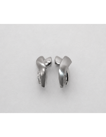 Tornillos  tipo cruz, mitad arenados 6mm x 14mm