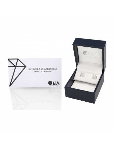 Tor.tipo flor c/diamante en el centro de 0.2ct / 3mm x 2pcs