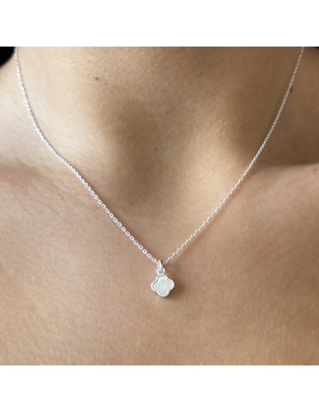 Conj. Dije tipo flor Van Cleef c/ nacar