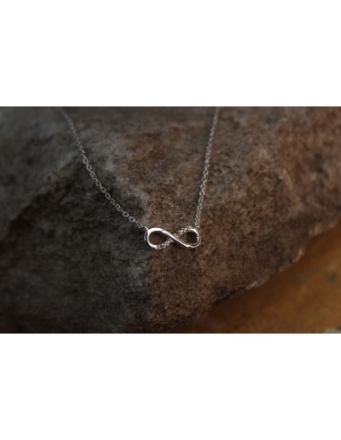 Collar con infinito