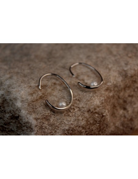 Torn tipo aro oval c/perla de 4 mm
